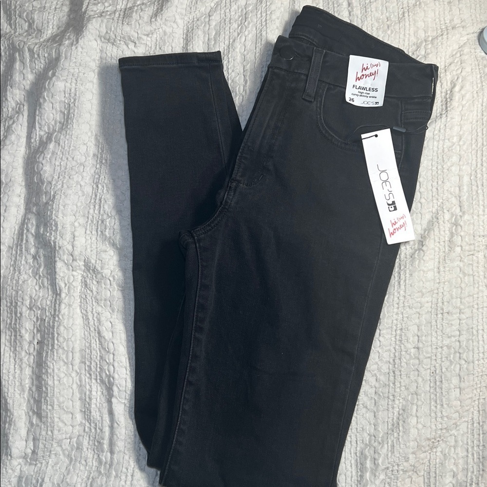 Joe's Jeans Classic Black Denim curvy skinny ankle size 26